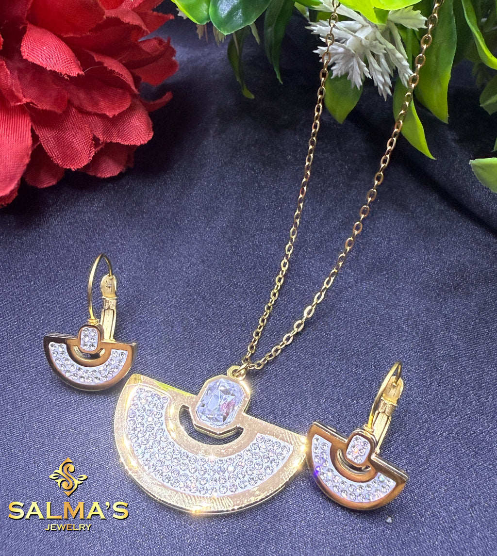 Elegant Gold-Tone Fan-Shaped Jewelry Set