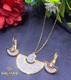 Elegant Gold-Tone Fan-Shaped Jewelry Set